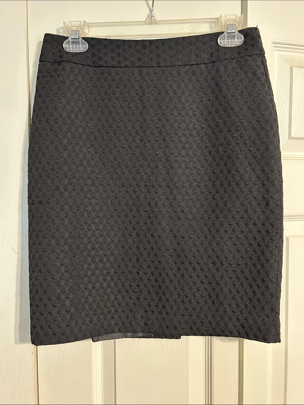 ANN TAYLOR 4 Petite Black Swiss Dot Textured Pencil Skirt Office Lined Mini Midi